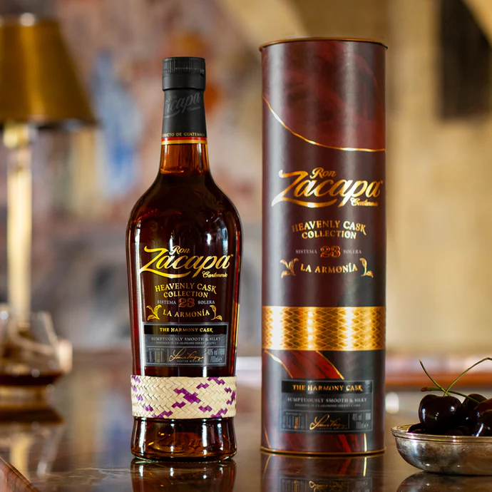 ZACAPA TIẾT LỘ CÁCH ĐÓNG CHAI HEAVENLY CASK - PHIÊN BẢN THỨ 3