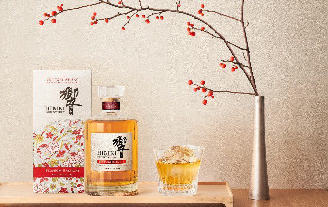 HIBIKI RA MẮT CHAI RƯỢU WHISKY ĐÓNG THÙNG SAKURA